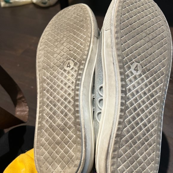 Steve Madden Silver shoes - Picture 4 of 4